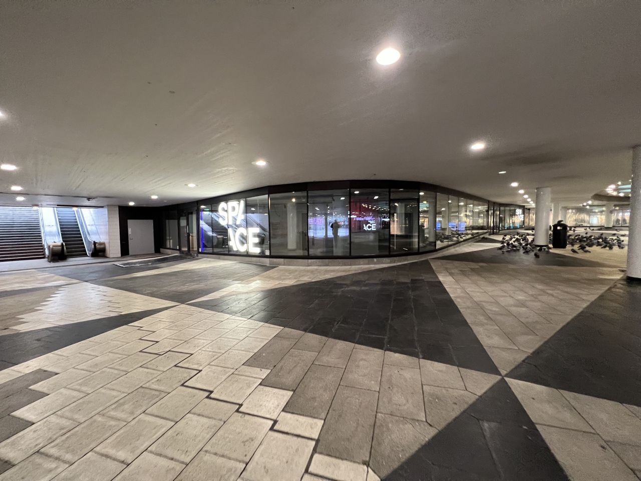 Nedervåningen