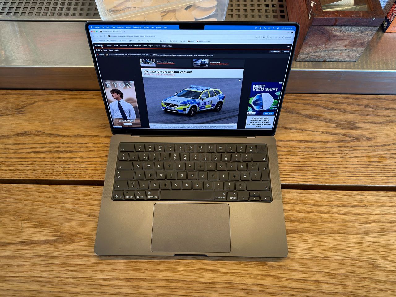 MacBook Pro 14