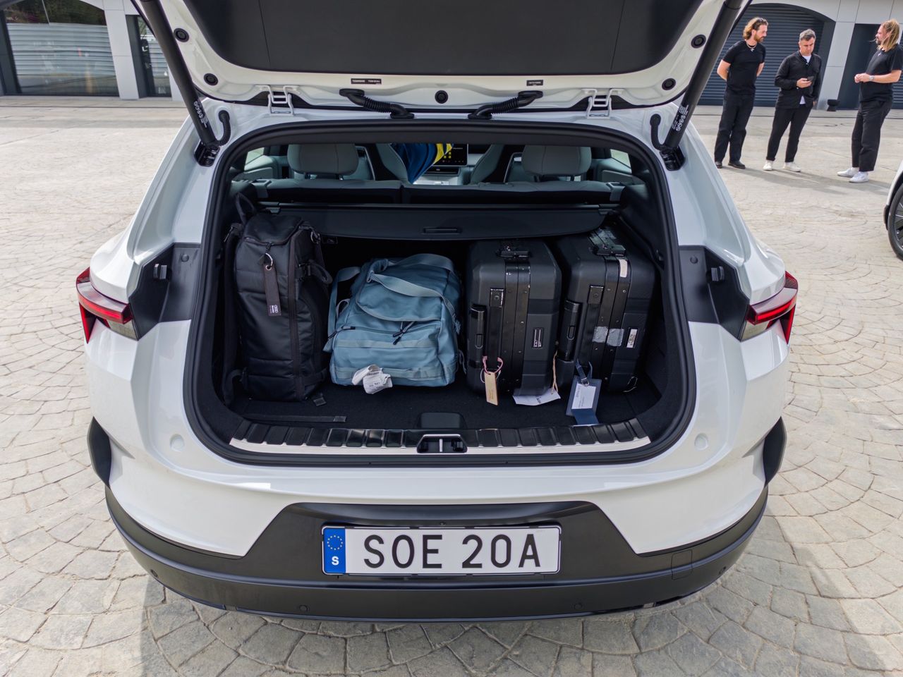 Polestar 4 SUV